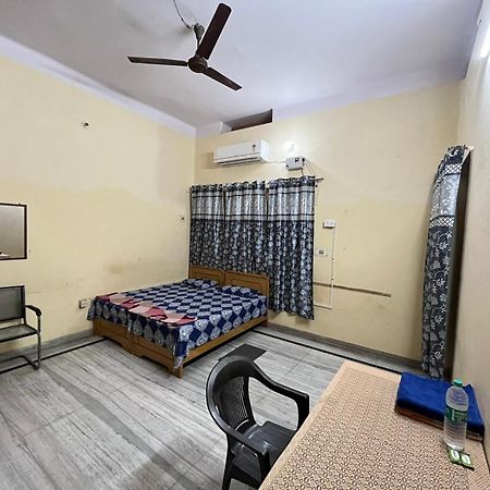 Vishwa Deva Homestay Βαρανάσι Εξωτερικό φωτογραφία