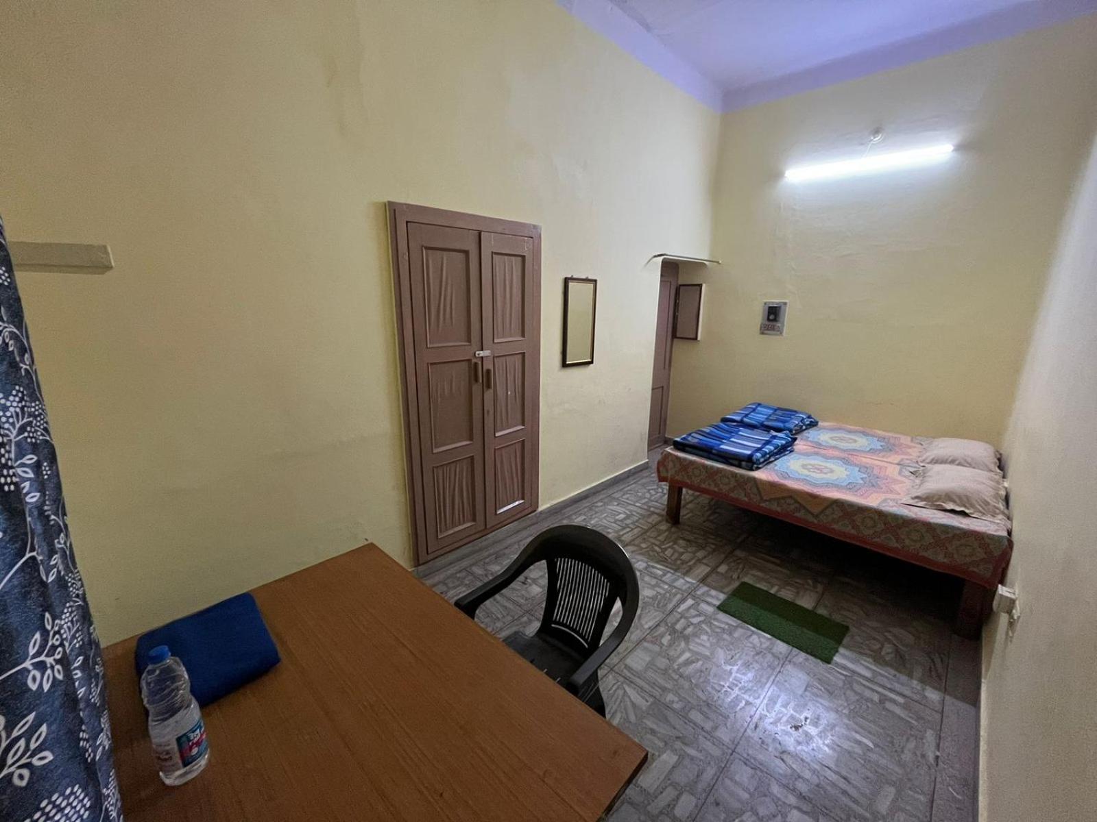 Vishwa Deva Homestay Βαρανάσι Εξωτερικό φωτογραφία
