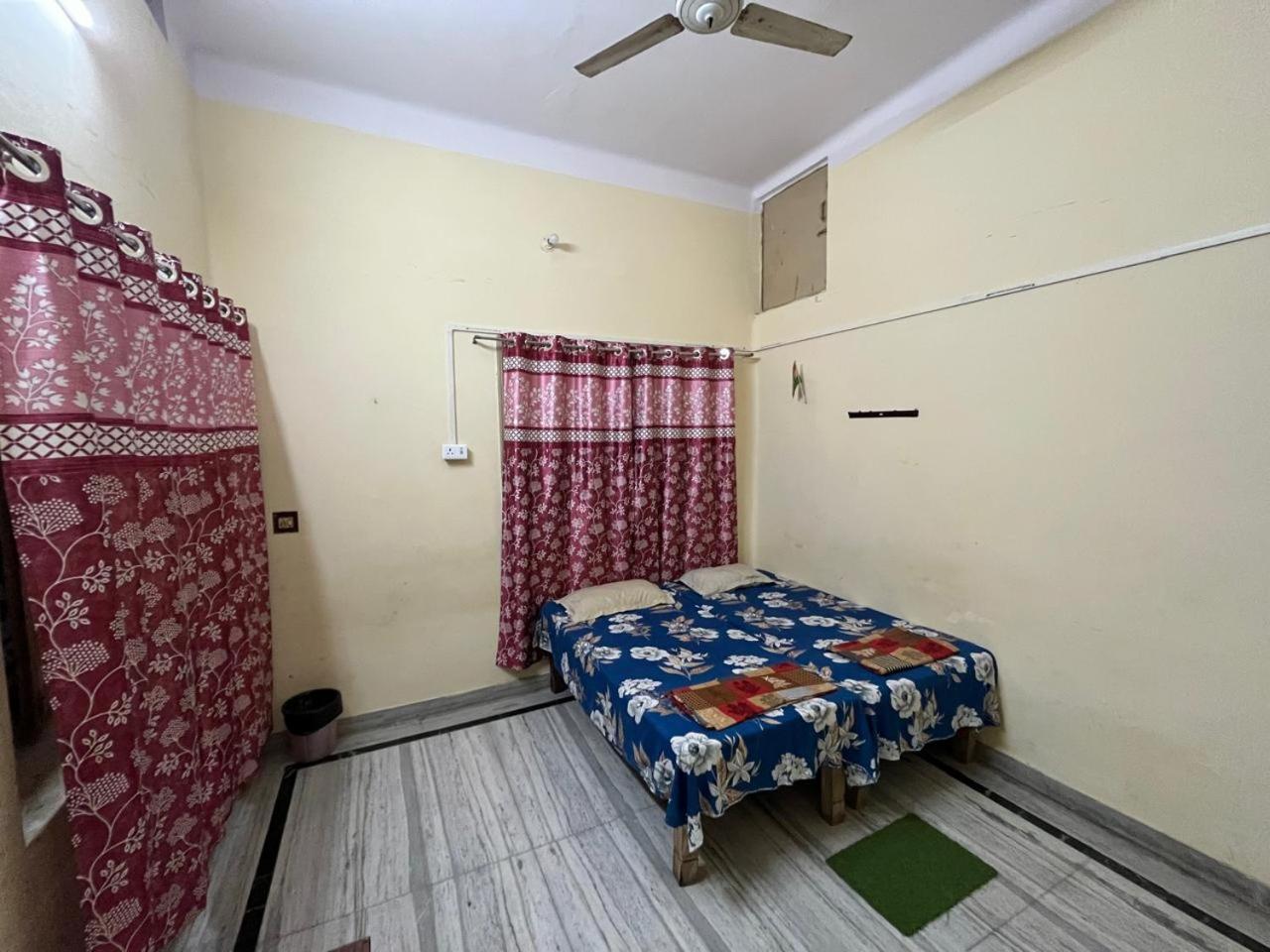 Vishwa Deva Homestay Βαρανάσι Εξωτερικό φωτογραφία