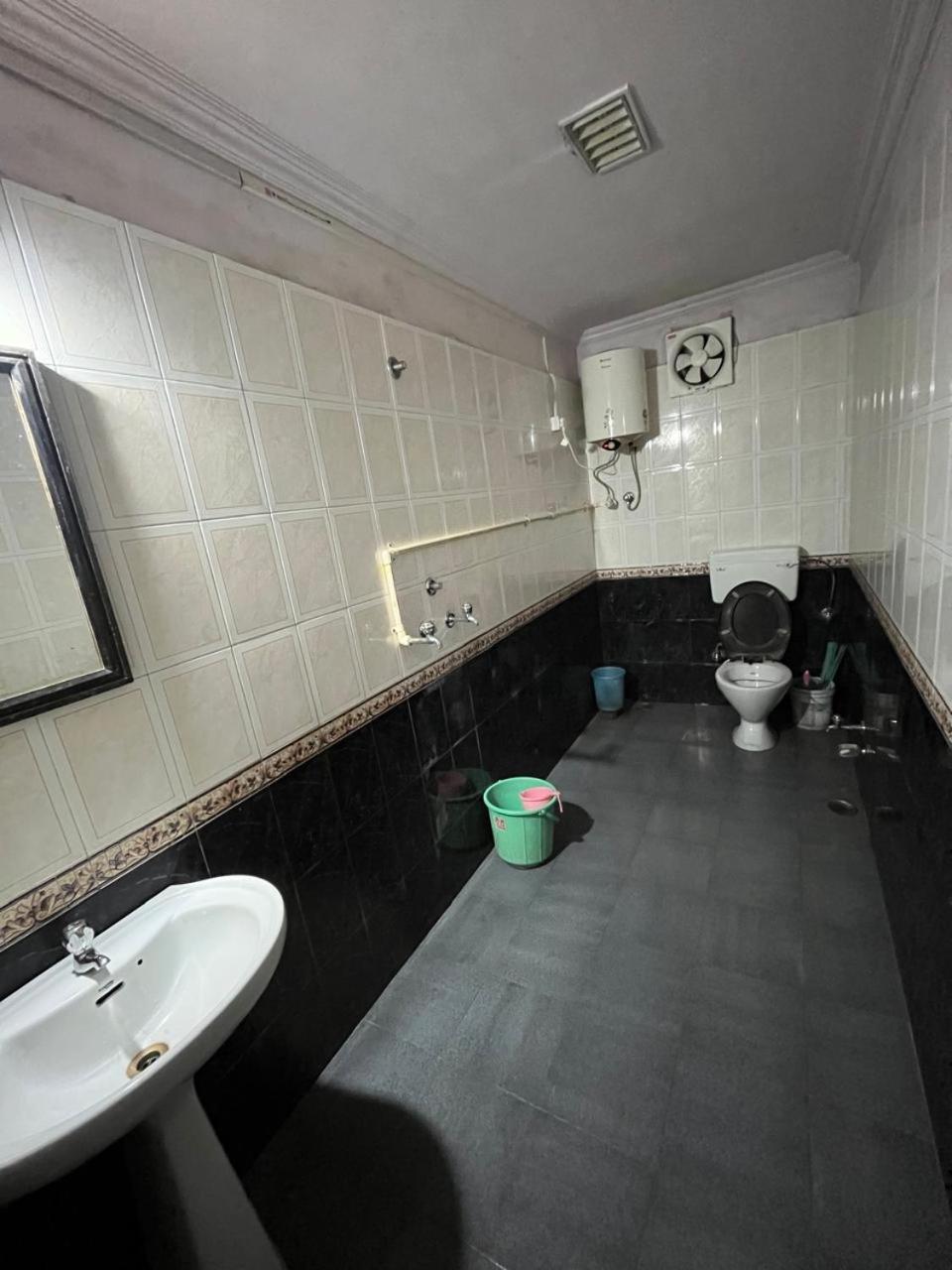 Vishwa Deva Homestay Βαρανάσι Εξωτερικό φωτογραφία