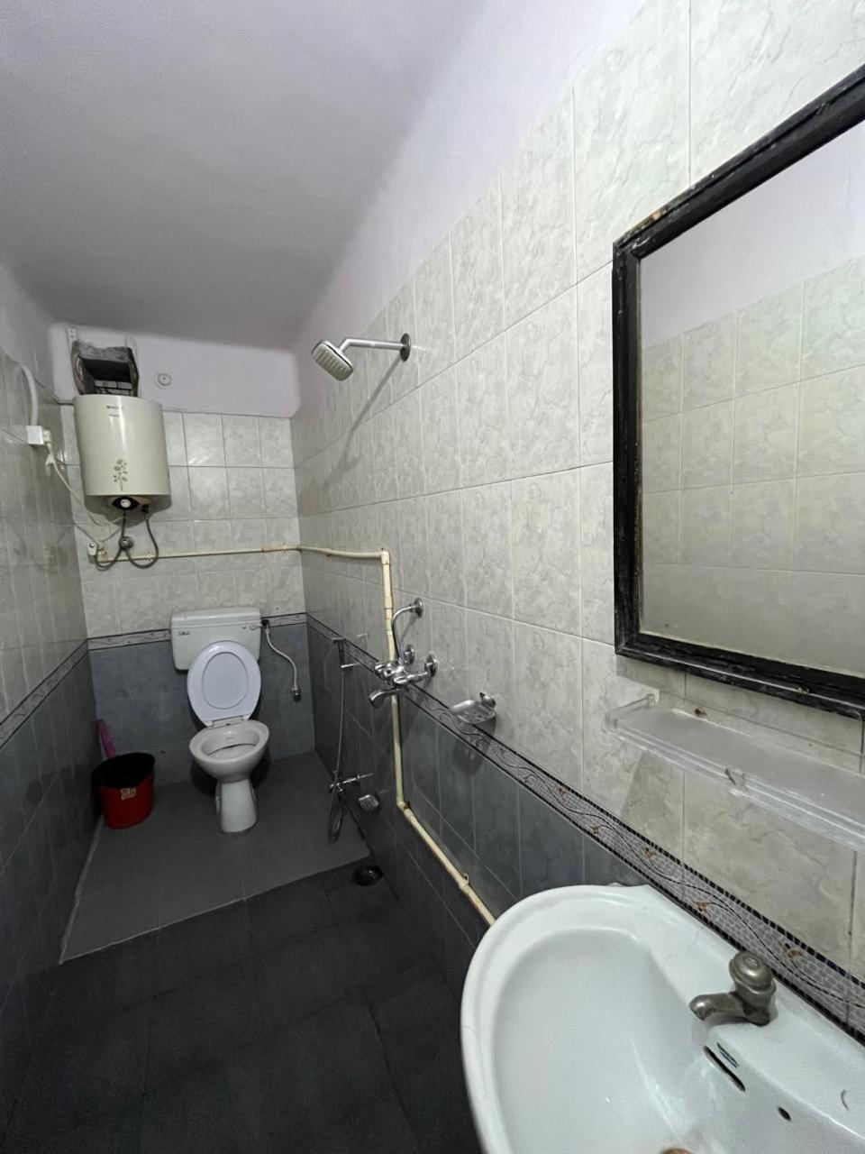 Vishwa Deva Homestay Βαρανάσι Εξωτερικό φωτογραφία