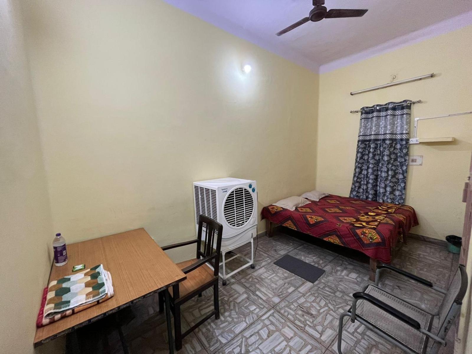 Vishwa Deva Homestay Βαρανάσι Εξωτερικό φωτογραφία